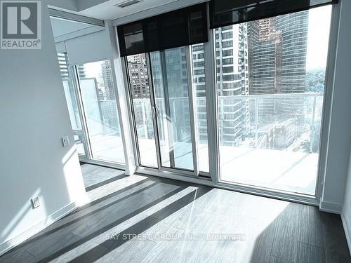 1710 - 3 Gloucester Street W, Toronto, ON - Indoor Photo Showing Other Room