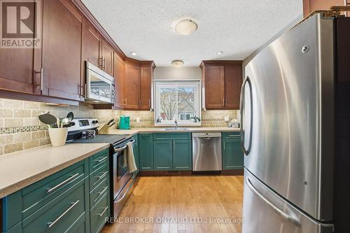 B - 3895 Old Richmond Road, Ottawa, ON - Indoor Photo Showing Kitchen