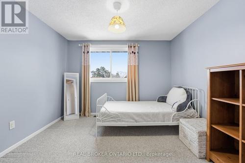 B - 3895 Old Richmond Road, Ottawa, ON - Indoor Photo Showing Bedroom