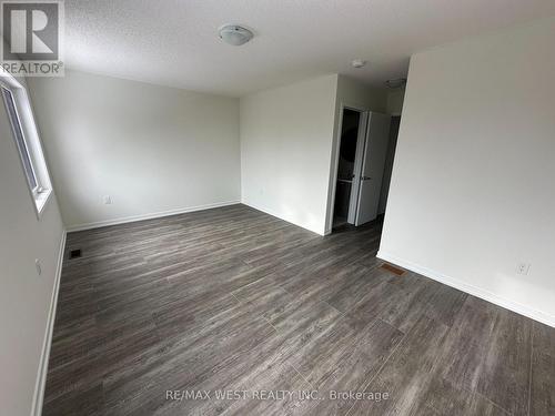 50 Seahorse Common, Cambridge, ON - Indoor Photo Showing Other Room