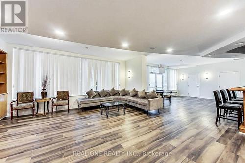 1503 - 238 Doris Avenue, Toronto, ON - Indoor