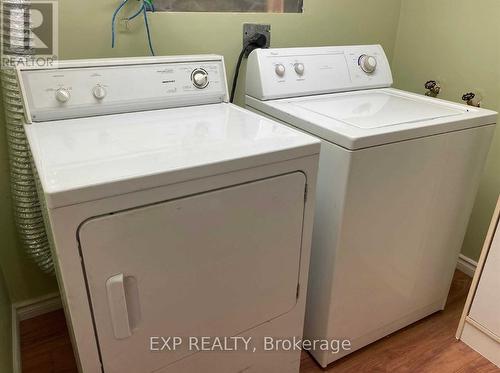 Lower - 98 Avondale Avenue, Toronto, ON - Indoor Photo Showing Laundry Room