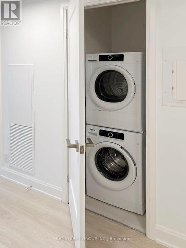 1915 - 12 Gandhi Lane, Markham, ON - Indoor Photo Showing Laundry Room