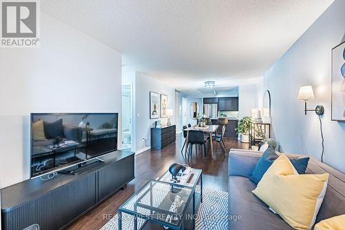 501 - 85 East Liberty Street, Toronto, ON - Indoor Photo Showing Living Room