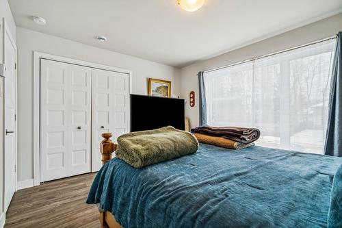 Chambre à coucher principale - 16  - 16A Rue Lavigne, Brownsburg-Chatham, QC - Indoor Photo Showing Bedroom