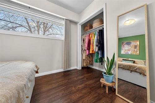 490 Brandon Ave, Winnipeg, MB 