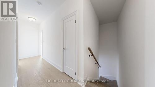 3325 Taha Gardens, Oakville, ON - Indoor Photo Showing Other Room