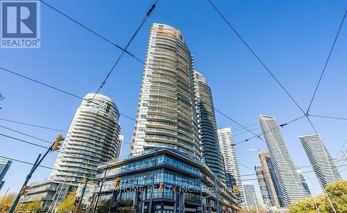 3202 - 2240 Lake Shore Boulevard, Toronto, ON - Outdoor With Facade