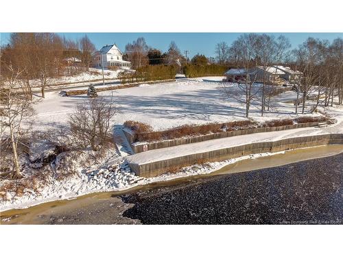 65 Riverview Ave, St George, NB 