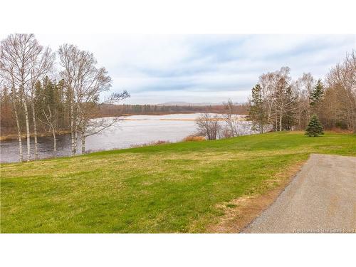 65 Riverview Ave, St George, NB 