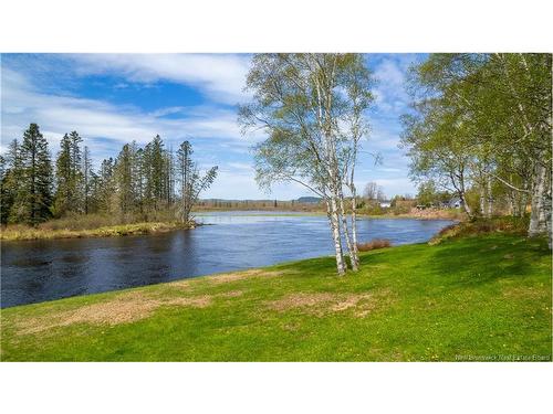 65 Riverview Ave, St George, NB 
