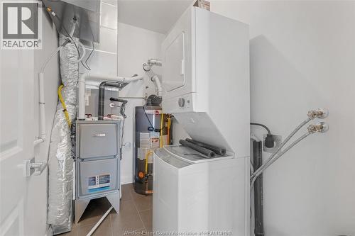 233 Watson Unit# 306, Windsor, ON - Indoor Photo Showing Laundry Room