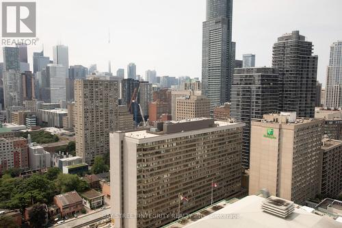 3206 - 85 Wood Street, Toronto, ON - Outdoor