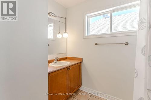 29 Brookwood Drive, Barrie, ON - Indoor Photo Showing Bathroom