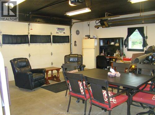 7914 Haggerty Road, Dawn-Euphemia, ON - Indoor Photo Showing Garage