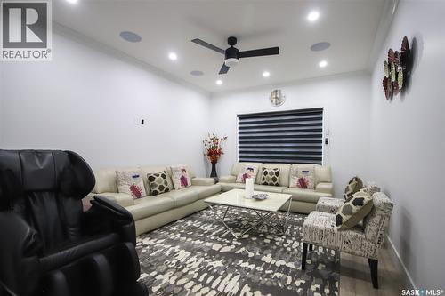 131 Nazarali Way, Saskatoon, SK - Indoor Photo Showing Living Room