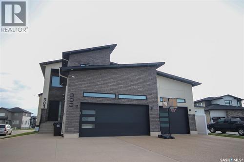 131 Nazarali Way, Saskatoon, SK - Outdoor