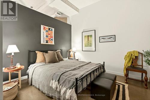 503 - 66 Bay Street S, Hamilton, ON - Indoor Photo Showing Bedroom