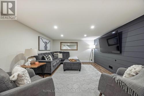 73 Mcleod Crescent, London North (North H), ON - Indoor Photo Showing Other Room