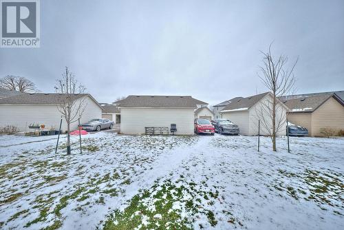 23 Perenack Avenue, Welland (Broadway), ON - Outdoor