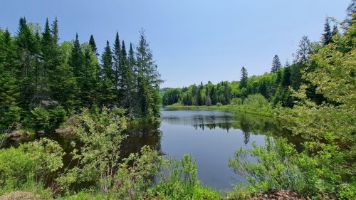 Vue sur l'eau - Rue De Lausanne, Montcalm, QC 