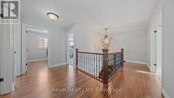 Upstairs Foyer - 