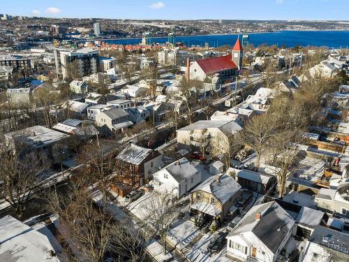 5915 Hillside Avenue, Halifax Peninsula, NS 