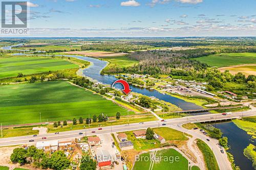 17 PRIVATE DRIVE  Bradford West Gwillimbury, ON L3Z 3H3