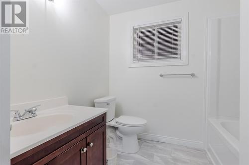 15 Hemmer Jane Drive, Mount Pearl, NL - Indoor Photo Showing Bathroom