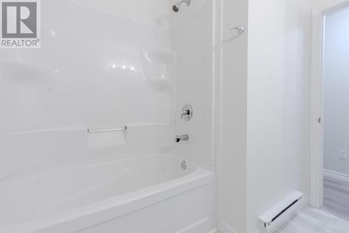 15 Hemmer Jane Drive, Mount Pearl, NL - Indoor Photo Showing Bathroom