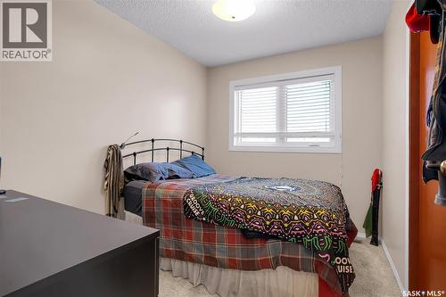 407 Bowman Crescent, Saskatoon, SK - Indoor Photo Showing Bedroom