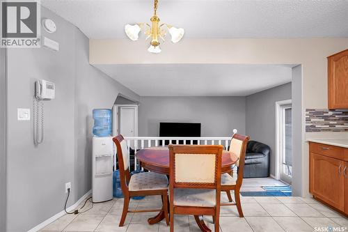 407 Bowman Crescent, Saskatoon, SK - Indoor Photo Showing Dining Room