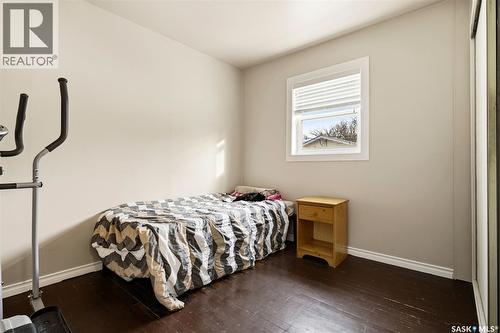 725 Mctavish Street, Regina, SK - Indoor Photo Showing Bedroom