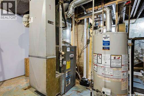 1929 Toronto Street, Regina, SK - Indoor Photo Showing Basement