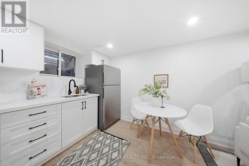 11 Garside Avenue S, Hamilton, ON - Indoor Photo Showing Dining Room