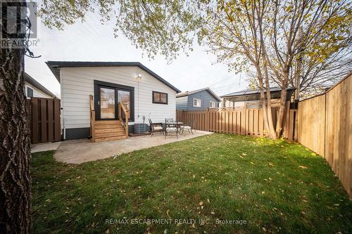 11 Garside Avenue S, Hamilton, ON - Outdoor