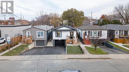 11 Garside Avenue S, Hamilton, ON - Outdoor With Deck Patio Veranda With Facade