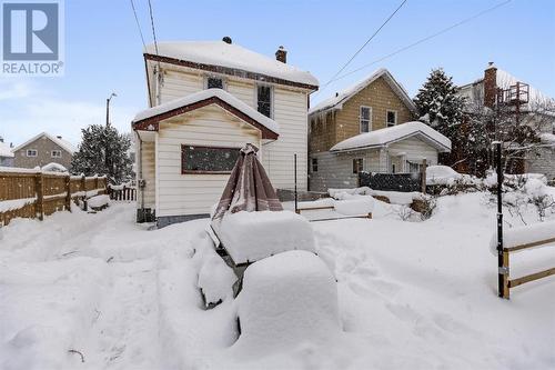 32 Cathcart St, Sault Ste. Marie, ON - Outdoor