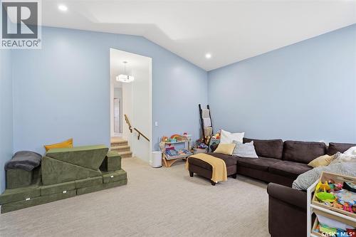 223 Underhill Way, Saskatoon, SK - Indoor