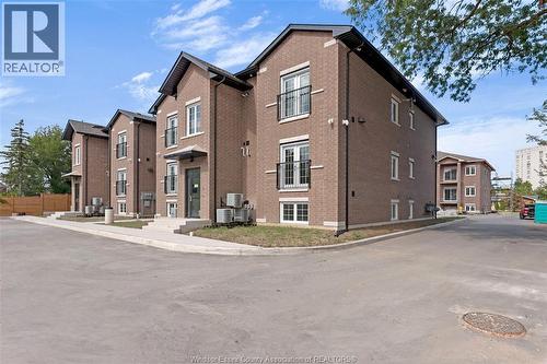 233 Watson Unit# 306, Windsor, ON - Outdoor