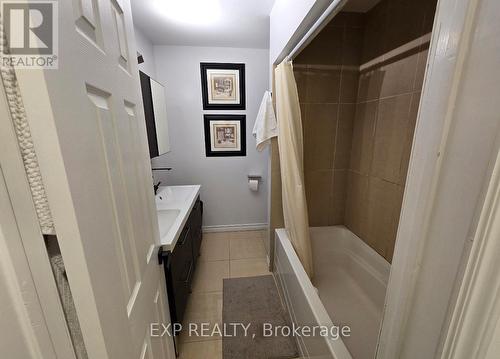 Main Floor - 256 Silverbirch Drive, Newmarket, ON - Indoor