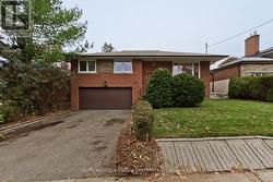 36 DODDINGTON DRIVE  Toronto, ON M8Y 1S4