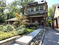 2 - 2 BRYCE AVENUE  Toronto, ON M4V 2B2