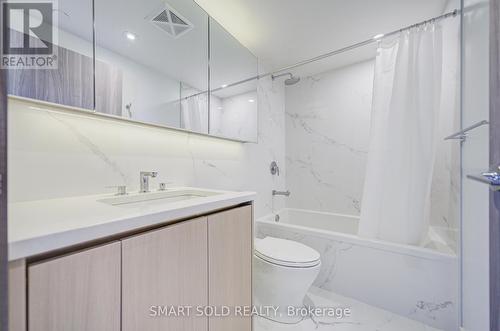 3008 - 27 Mcmahon Drive, Toronto, ON - Indoor Photo Showing Bathroom