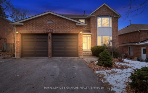 2035 Folkway Drive, Mississauga, ON - Outdoor