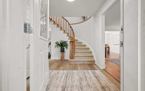 2035 Folkway Drive, Mississauga, ON - Indoor Photo Showing Other Room