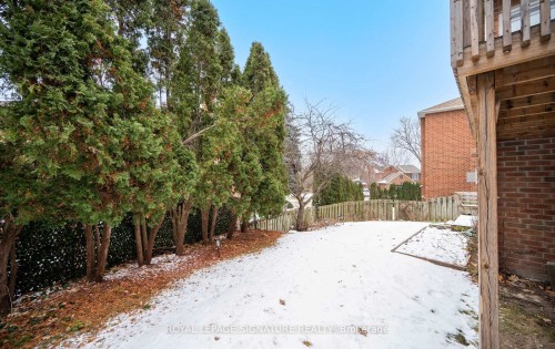 2035 Folkway Drive, Mississauga, ON - Outdoor