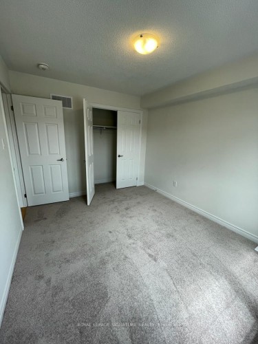 48 Bayardo Drive, Oshawa, ON - Indoor Photo Showing Other Room
