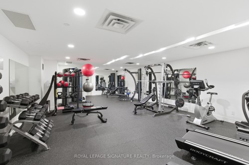 105-15 Bruyeres Mews, Toronto, ON - Indoor Photo Showing Gym Room