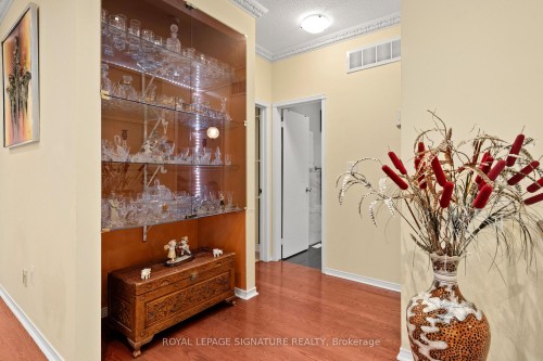 687 Twain Avenue, Mississauga, ON - Indoor Photo Showing Other Room